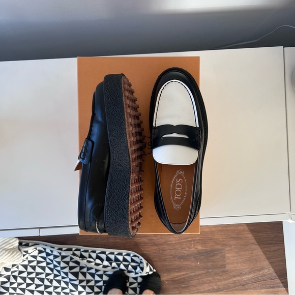 TOD’S raised sole black white leather penny loafers 40.5 EU/IT - Picture 4 of 7